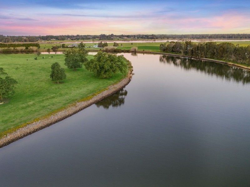 1428 Raymond Terrace Road, Nelsons Plains NSW 2324