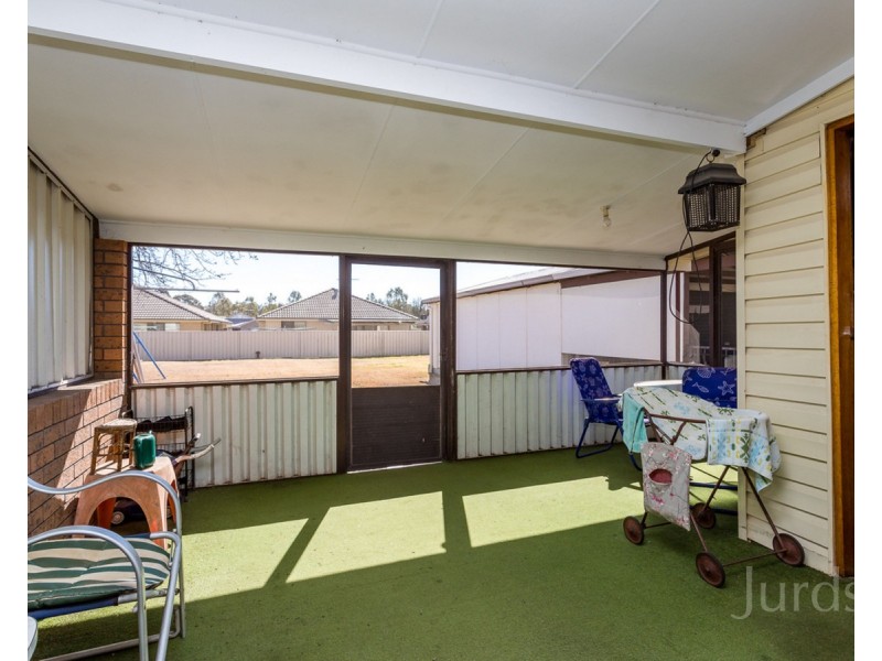 50 Anzac Avenue, Cessnock NSW 2325