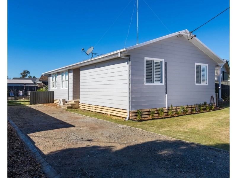 38 Macquarie Avenue, Cessnock NSW 2325