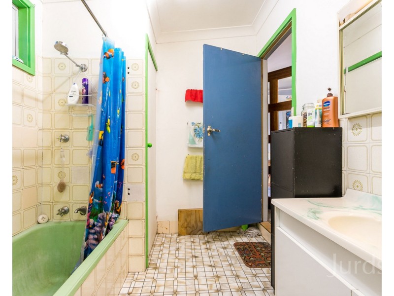 65 Station Street, Weston NSW 2326