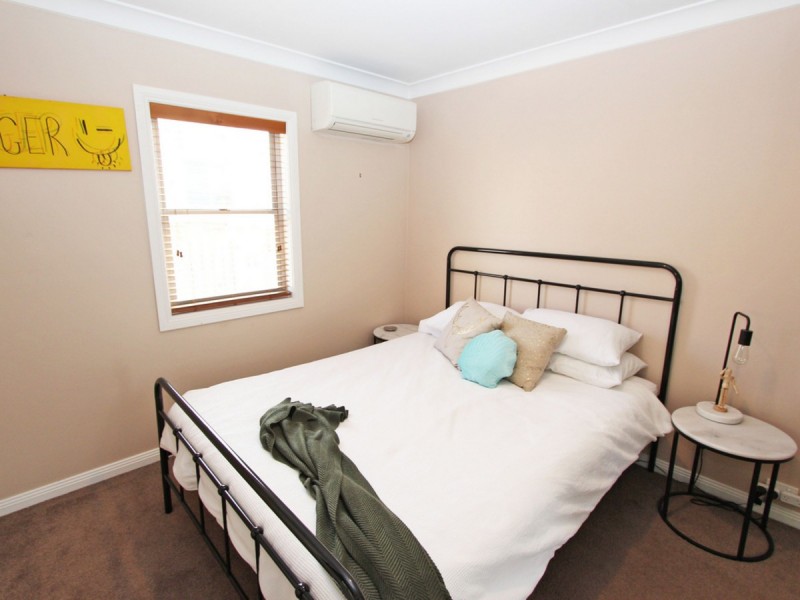 80 Catherine Street, Cessnock West NSW 2325