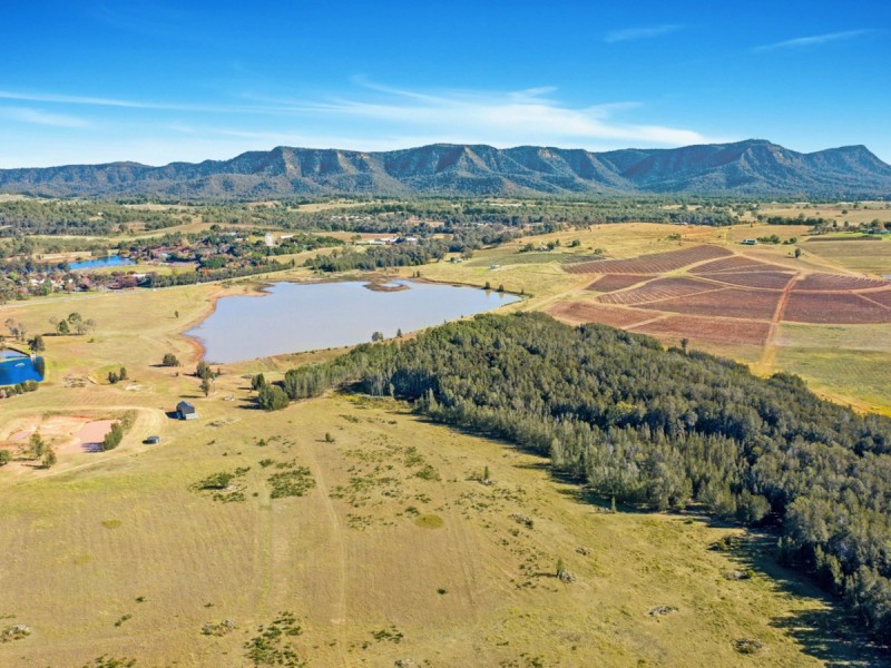 Cnr Gillards Road & McDonalds Road, Pokolbin NSW 2320