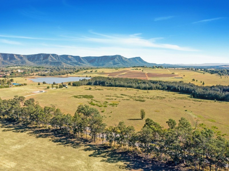 Cnr Gillards Road & McDonalds Road, Pokolbin NSW 2320