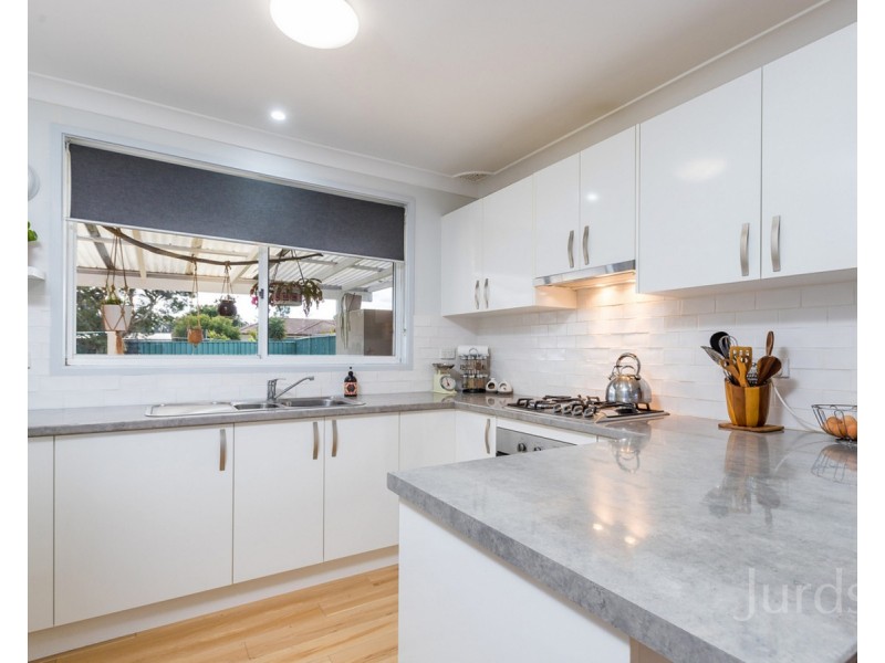 12 Comerford Close, Aberdare NSW 2325