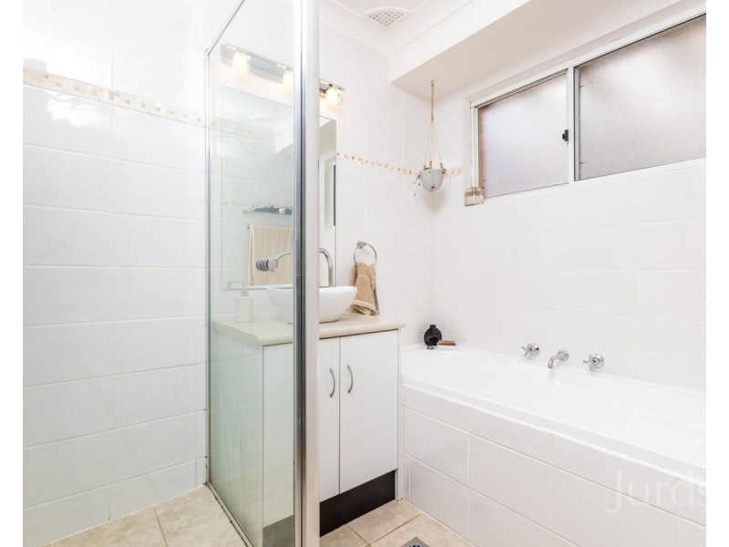 12 Comerford Close, Aberdare NSW 2325