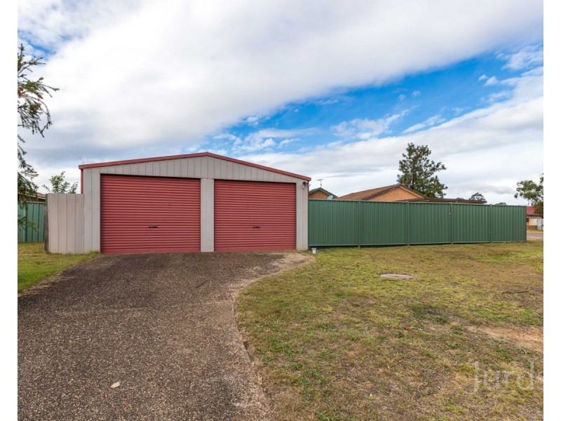12 Comerford Close, Aberdare NSW 2325