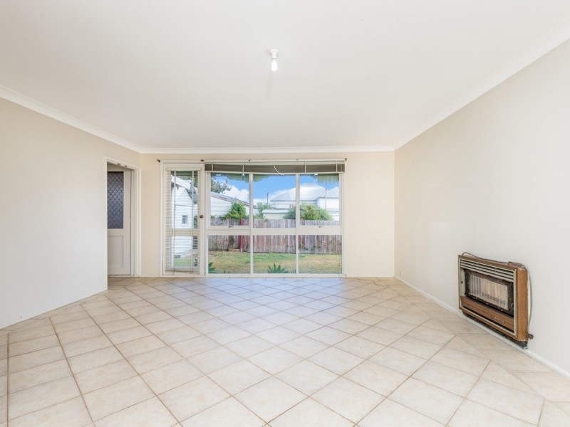 5 Carroll Avenue, Cessnock NSW 2325