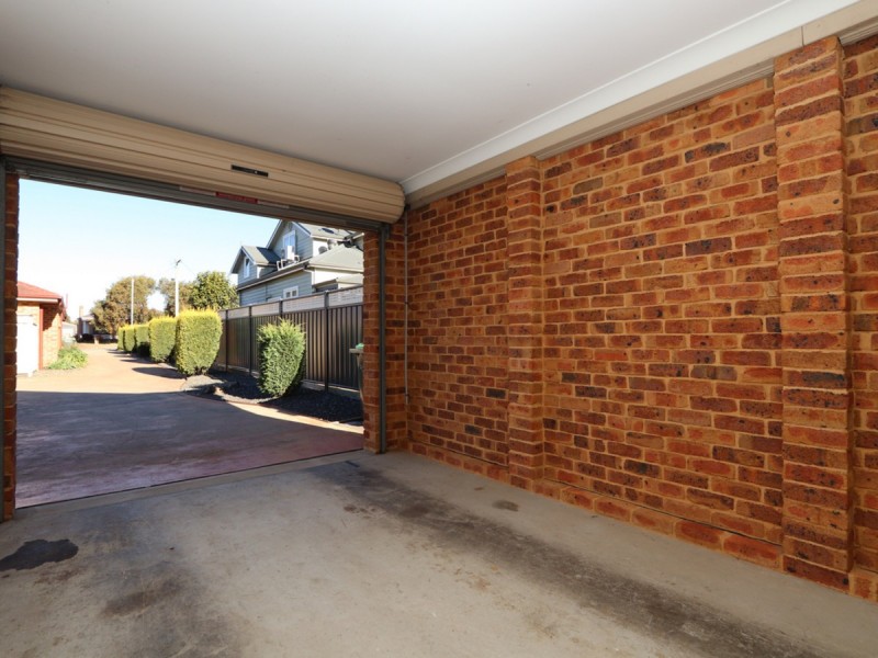 2/28 William Street, Cessnock NSW 2325