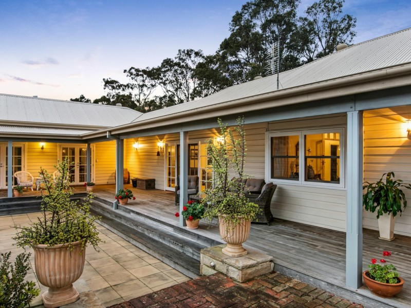 42 Londons Road, Lovedale NSW 2325