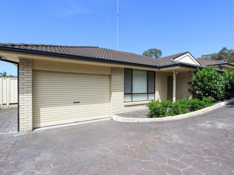 2/79 Catherine Street, Cessnock NSW 2325