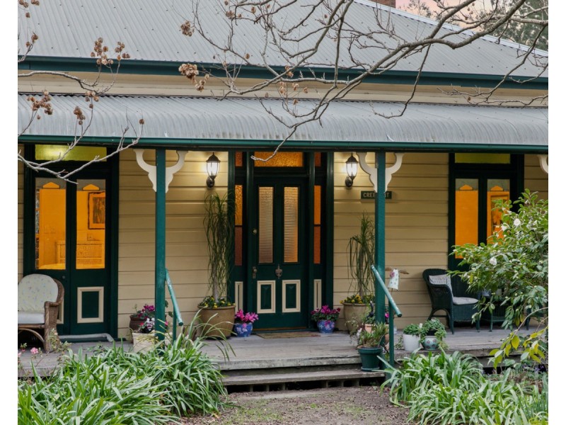 8 Sandy Creek Road, Mount Vincent NSW 2323