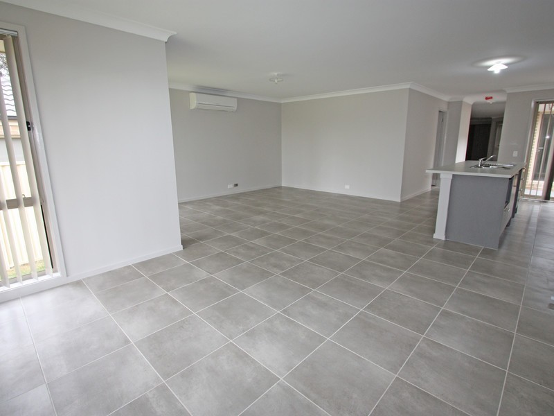 1/105 O’Shea Circuit, Cessnock NSW 2325