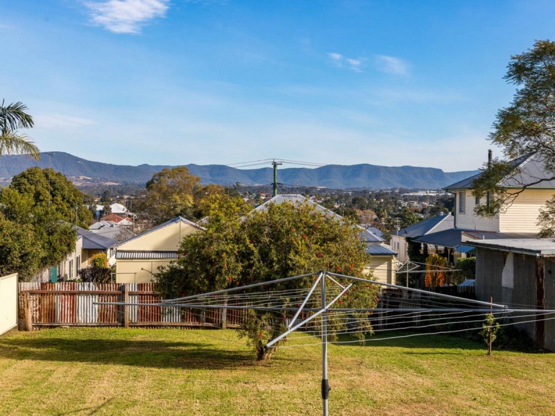 19 Gallagher Street, Cessnock NSW 2325