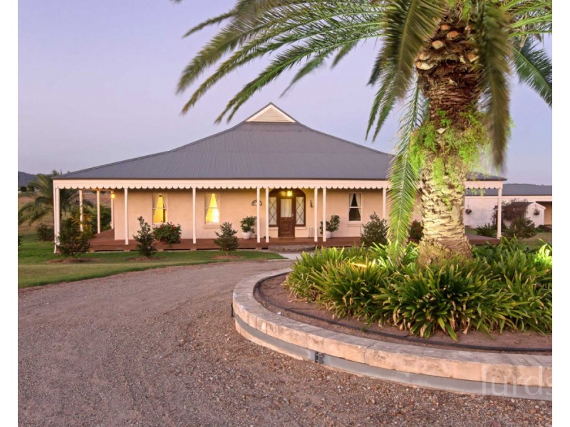 362 Luskintyre Road, Luskintyre NSW 2321