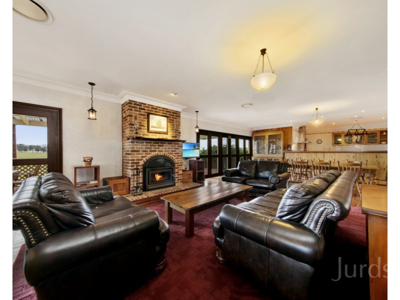 362 Luskintyre Road, Luskintyre NSW 2321