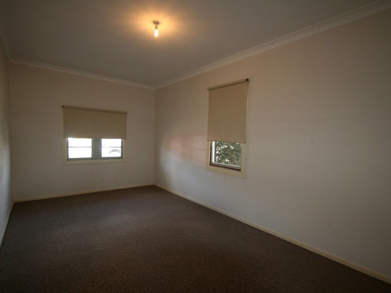 2/53 Cumberland St, Cessnock NSW 2325