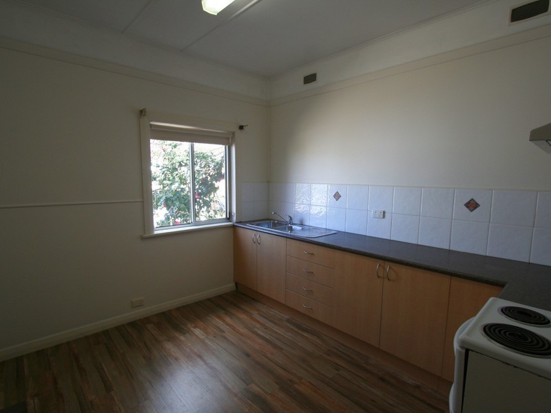 2/53 Cumberland St, Cessnock NSW 2325