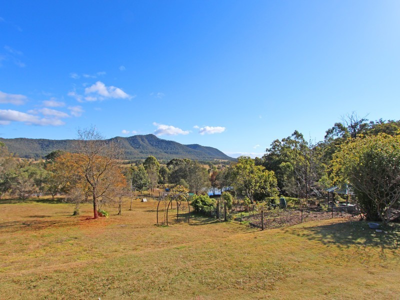 587 Wollombi Road, Broke NSW 2330
