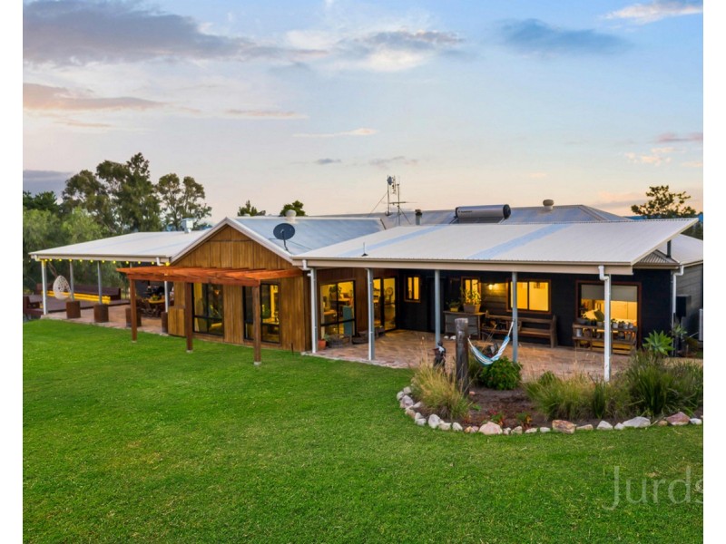 84 Wilderness Road, Lovedale NSW 2325
