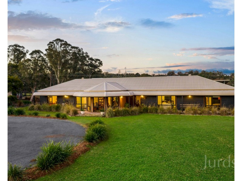 84 Wilderness Road, Lovedale NSW 2325