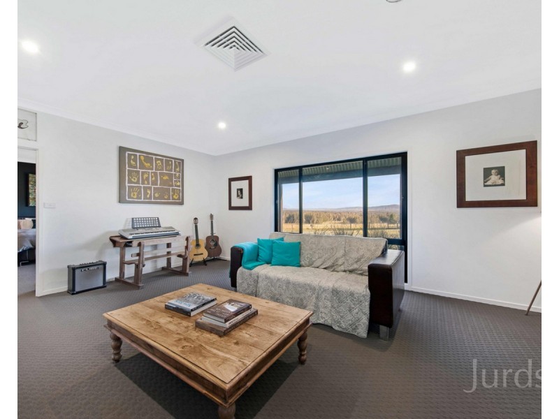 84 Wilderness Road, Lovedale NSW 2325