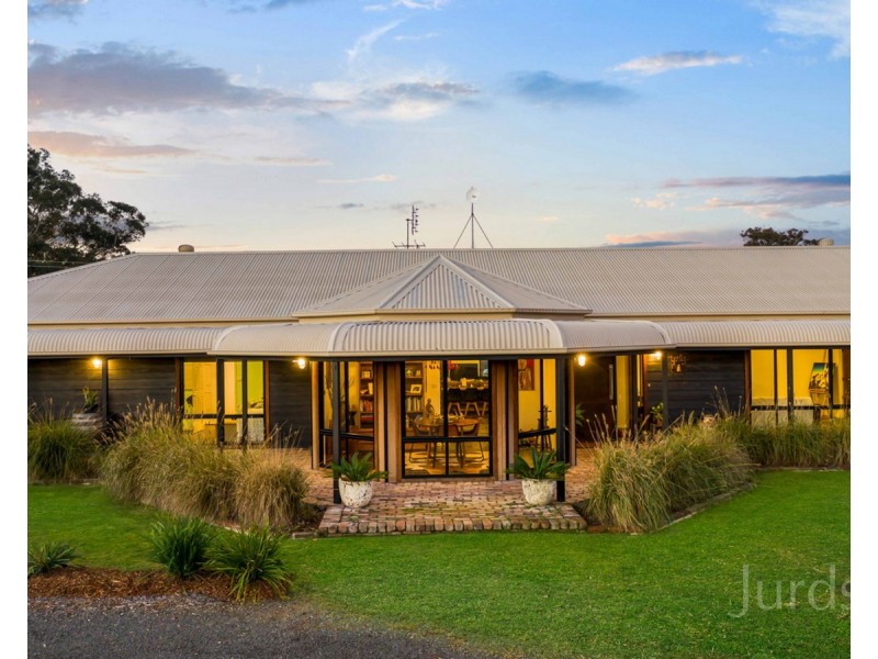 84 Wilderness Road, Lovedale NSW 2325