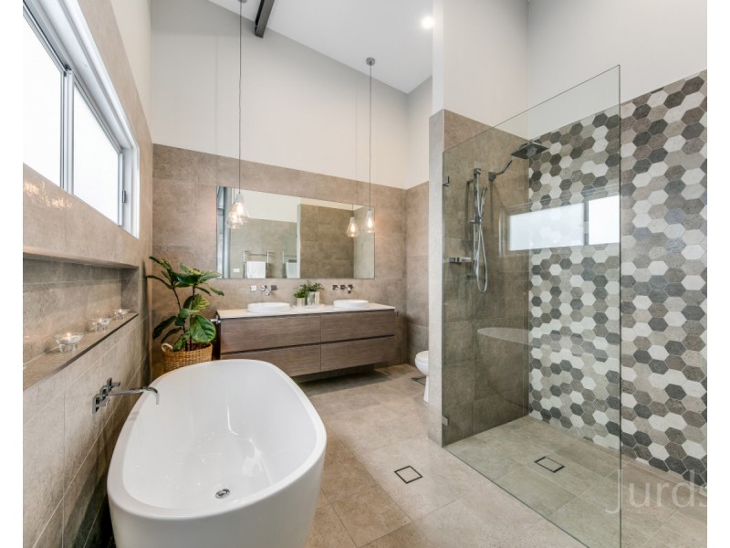 130 Dalveen Road, Largs NSW 2320