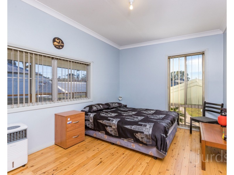 4 Maitland Street, Abermain NSW 2326