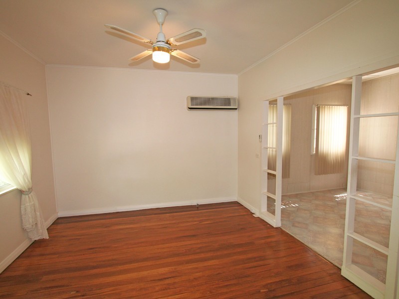 25 Wollombi Road, Cessnock NSW 2325