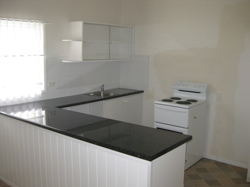 24 Love St, Cessnock NSW 2325