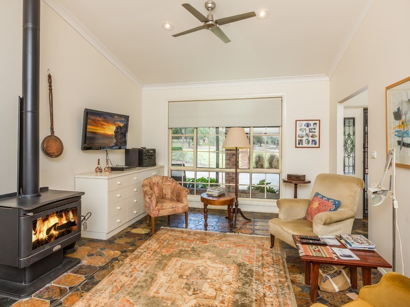 745 Lovedale Road, Lovedale NSW 2325