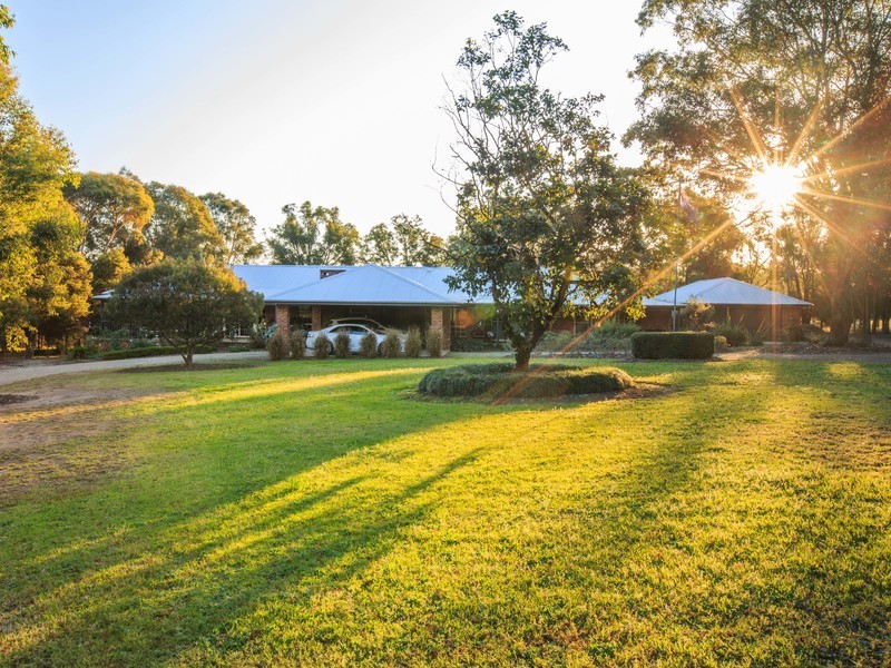 745 Lovedale Road, Lovedale NSW 2325