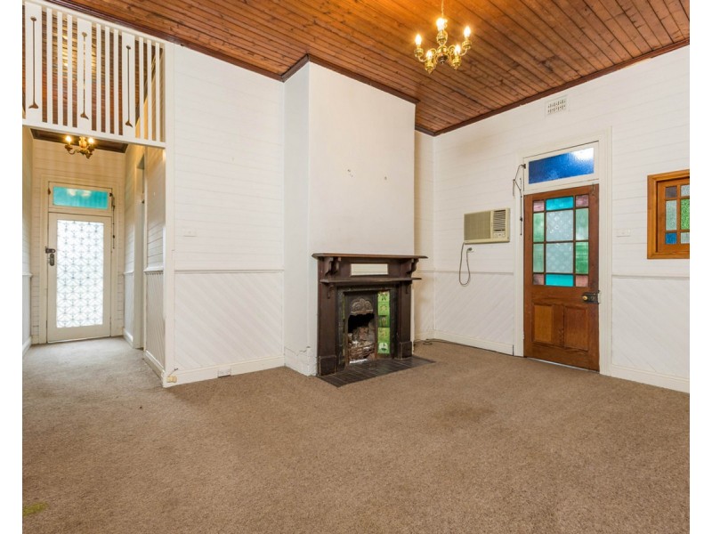 69 Love Street, Cessnock NSW 2325