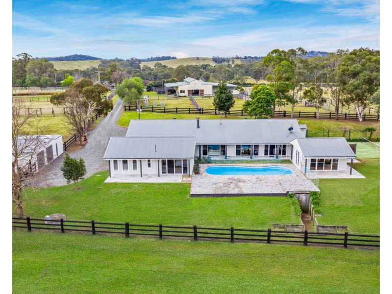 859 Sandy Creek Road, Quorrobolong NSW 2325