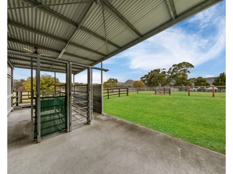 859 Sandy Creek Road, Quorrobolong NSW 2325