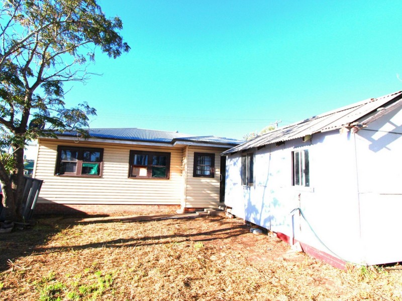 40 Sale Street, Greta NSW 2334