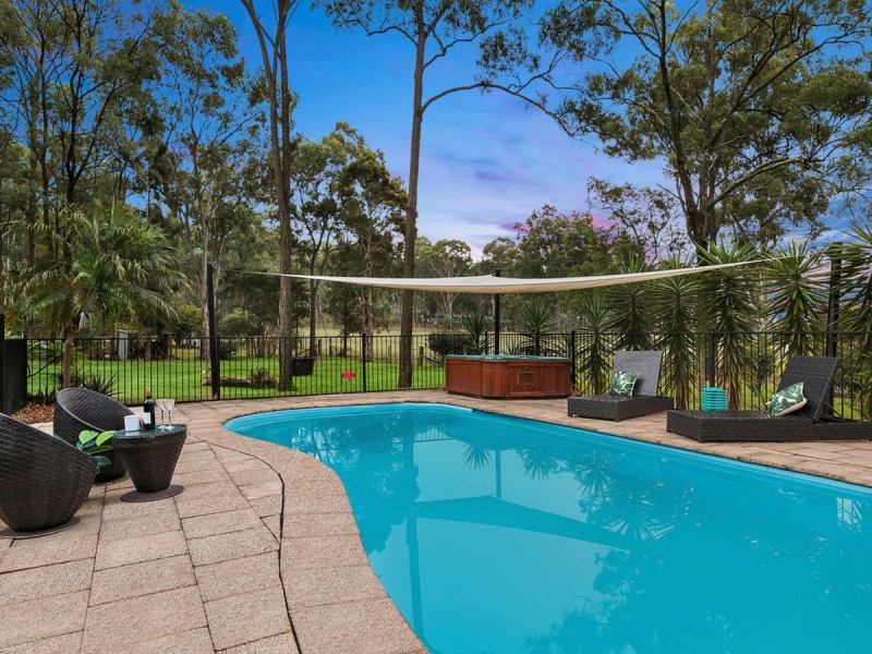 9 Tallowood Drive, Nulkaba NSW 2325