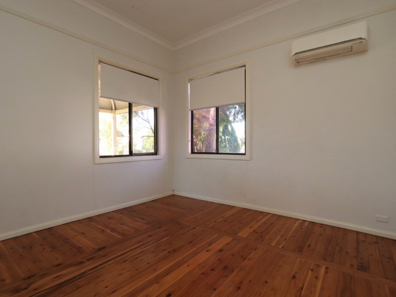 67 Mount View Road, Cessnock NSW 2325
