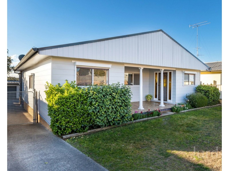 22 Jurd Street, Cessnock NSW 2325