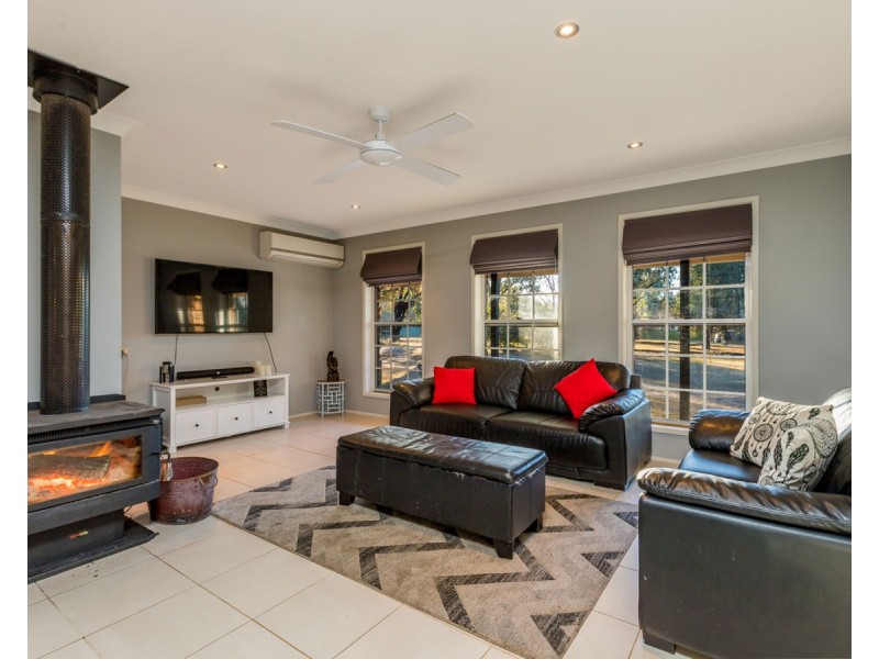 14 Archer Street, Broke NSW 2330