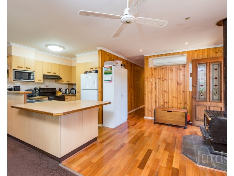 144 Lake Road, Elrington NSW 2325