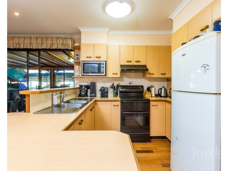 144 Lake Road, Elrington NSW 2325