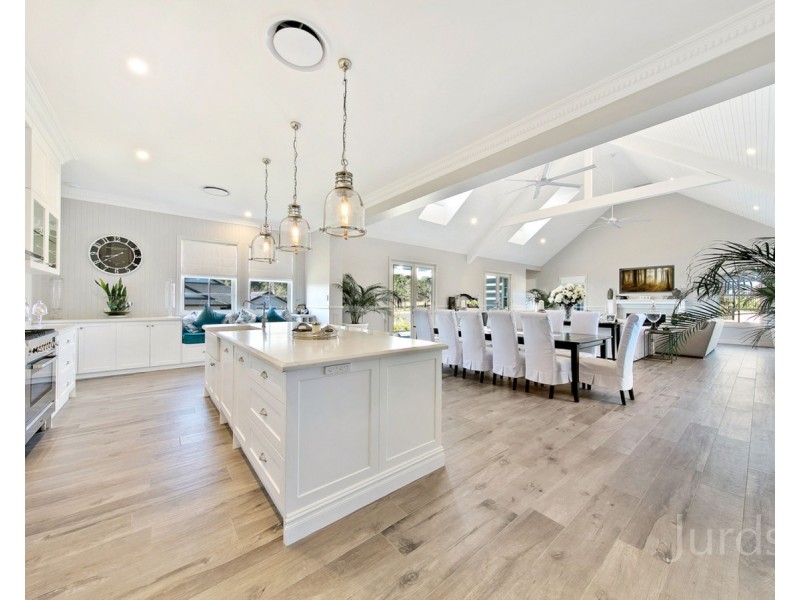 25 Paperbark Drive, Pokolbin NSW 2320