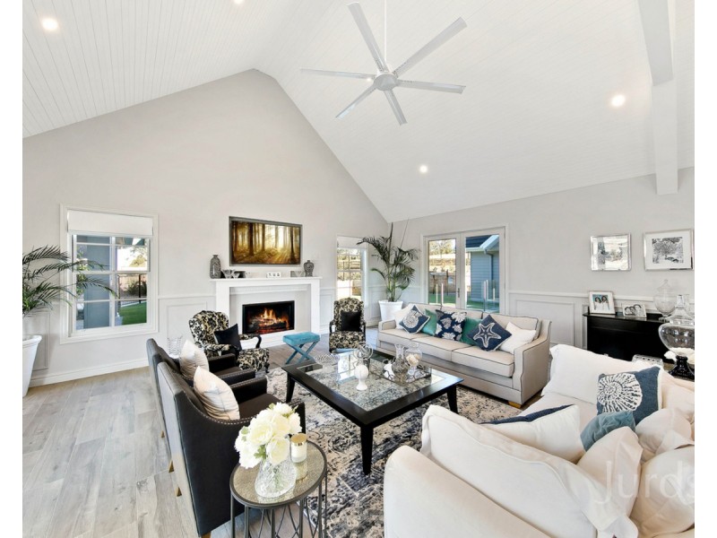 25 Paperbark Drive, Pokolbin NSW 2320