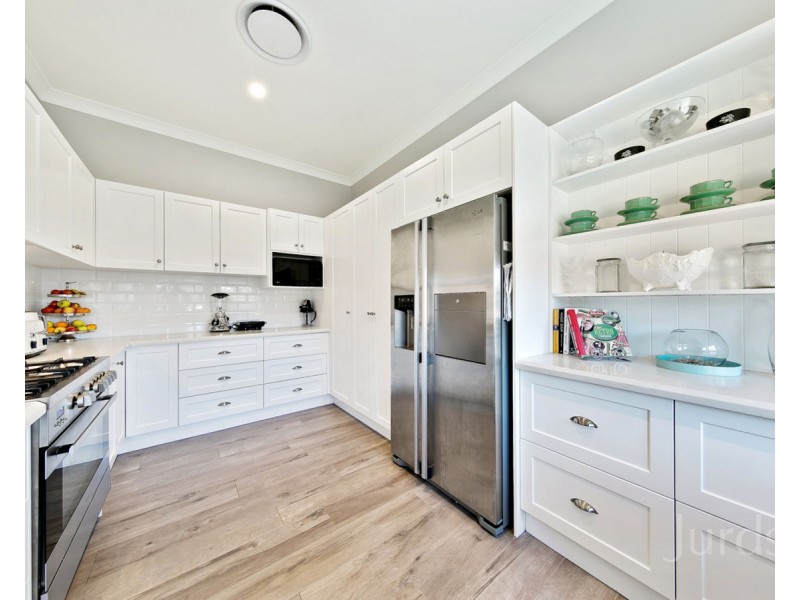 25 Paperbark Drive, Pokolbin NSW 2320