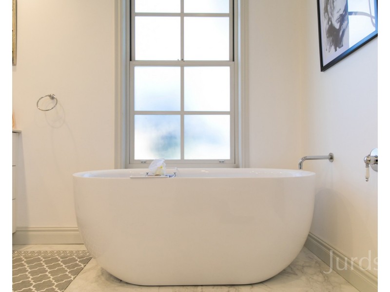 25 Paperbark Drive, Pokolbin NSW 2320