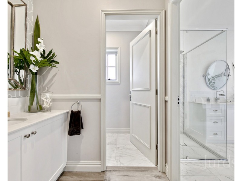 25 Paperbark Drive, Pokolbin NSW 2320