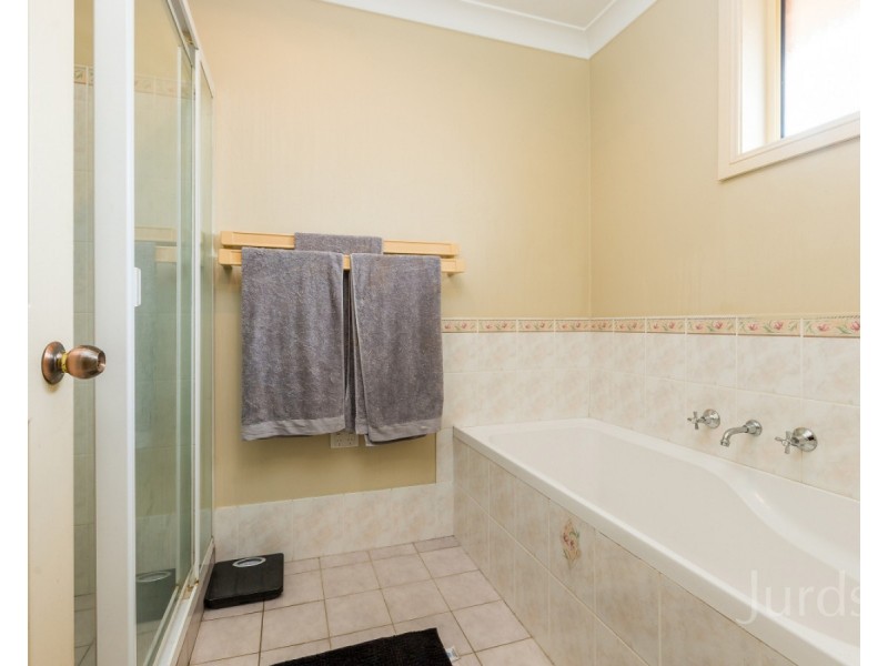 13B O’Shea Circuit, Cessnock NSW 2325