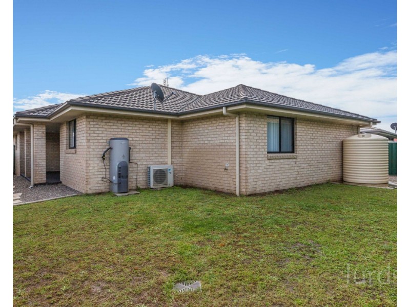 4 Shortland Drive, Rutherford NSW 2320