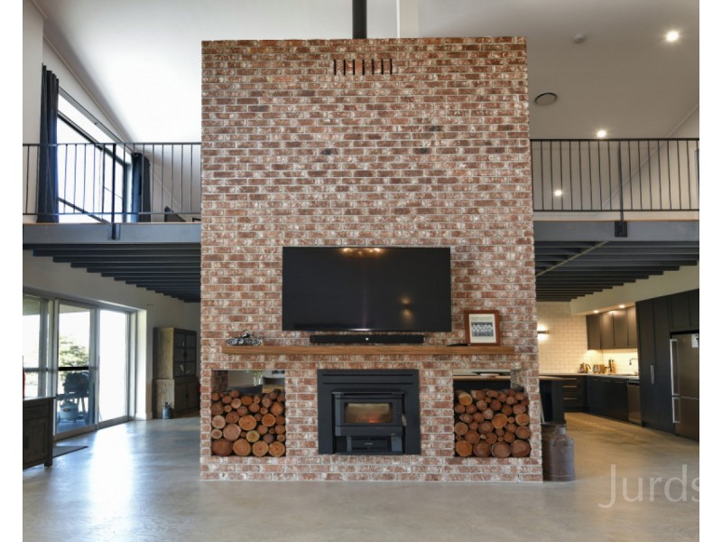 375 Bimbadeen Road, Stanhope NSW 2335